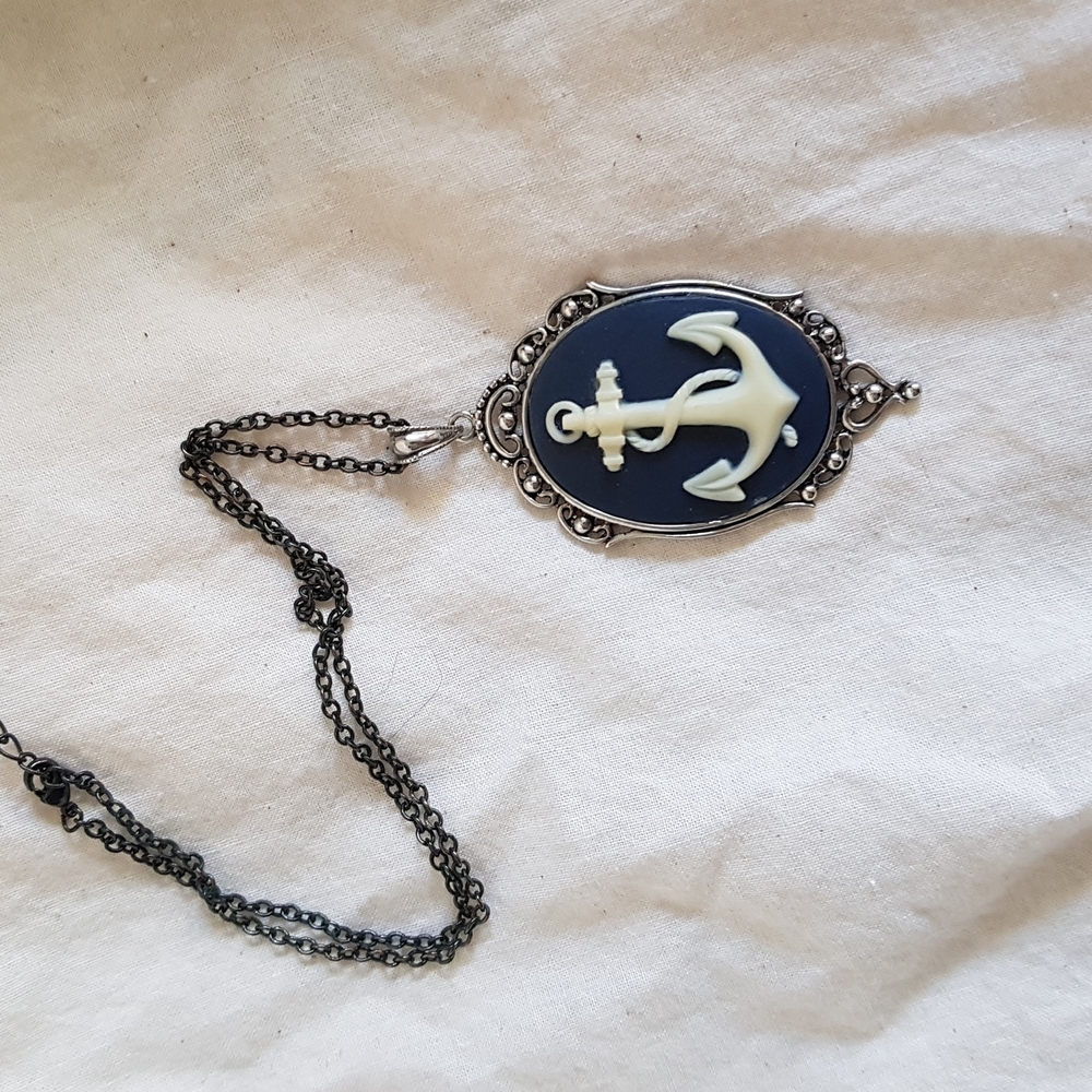 Anchor Cameo Necklace